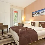National By Mountain 3* Davos