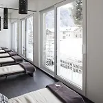 National By Mountain Hotel 3*