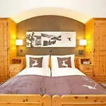 National By Mountain Hotel Davos