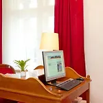 Hotel National By Mountain 3*