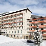 National By Mountain Hotel Davos