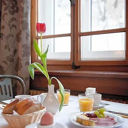 National By Mountain Hotel