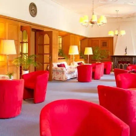 Hotel National By Mountain