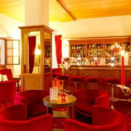 National By Mountain ダヴォス・プラッツ