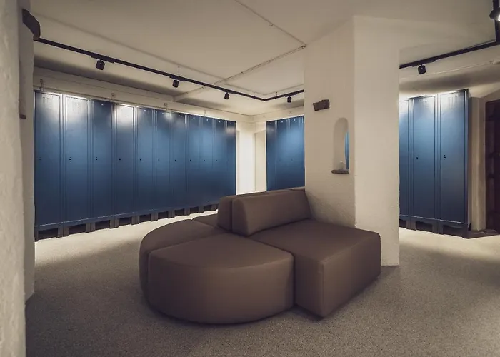 Otel National By Mountain