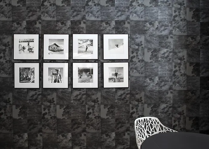 Otel National By Mountain 3*