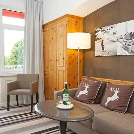 National By Mountain Hotel