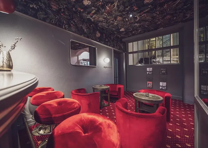 National By Mountain Szálloda Davos