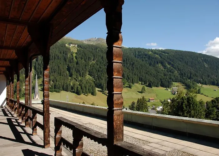 National By Mountain Szálloda 3*