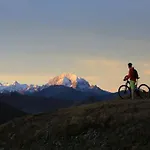 National By Mountain Hotell
