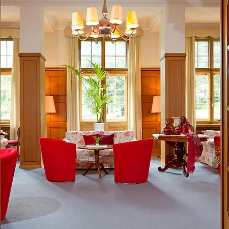 National By Mountain Hotell 3*